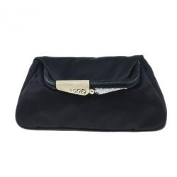 Pre Owned حقيبة كلتش فندي ساتان سوداء