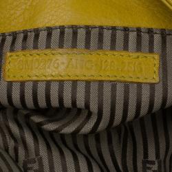 Pre Owned Fendi Yellow Leather Fendista Pochette Crossbody