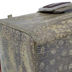 مملوكة مسبقًا حقيبة صندوق فندي جلد سحلية