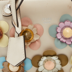 مملوكة مسبقًا Fendi Off White Leather Mini By The Way Flowerland Crossbody Bag