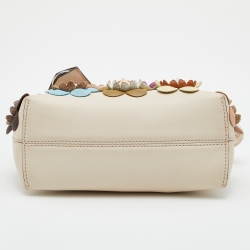 مملوكة مسبقًا Fendi Off White Leather Mini By The Way Flowerland Crossbody Bag