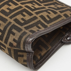 مملوكة مسبقًا Fendi Dark Brown/Tobacco Zucca Canvas Vintage Cosmetic Pouch