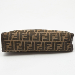 مملوكة مسبقًا Fendi Dark Brown/Tobacco Zucca Canvas Vintage Cosmetic Pouch