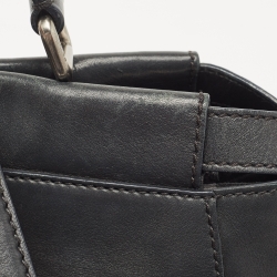 Pre Owned Fendi Black Leather Large Peekaboo Top Handle Bag
