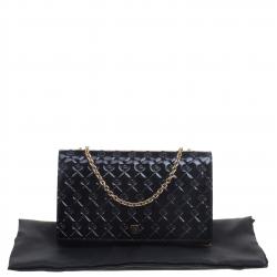 Pre Owned Fendi Black Patent Leather Fendilicious Wallet On Chain