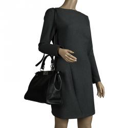 Pre Owned Fendi Black Leather Medium Peekaboo Top Handle Bag