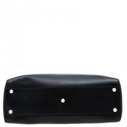 Pre Owned Fendi Black Leather Medium Peekaboo Top Handle Bag