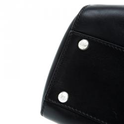 Pre Owned Fendi Black Leather Medium Peekaboo Top Handle Bag