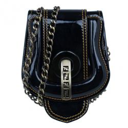مملوكة مسبقًا Fendi Black Patent Leather B Crossbody Clutch