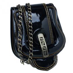 مملوكة مسبقًا Fendi Black Patent Leather B Crossbody Clutch