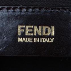 مملوكة مسبقًا حقيبة يد فندي بنقش مونوجرامي زوكا ميا