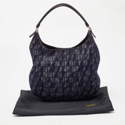 Pre Owned حقيبة فندي قماش زوكينو زرقاء