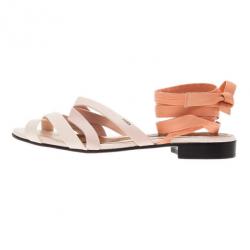 مملوكة مسبقًا Fendi Cream Leather Lily Ankle Wrap Sandals Size 38.5