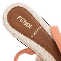 مملوكة مسبقًا Fendi Cream Leather Lily Ankle Wrap Sandals Size 38.5