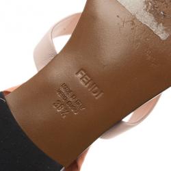 مملوكة مسبقًا Fendi Cream Leather Lily Ankle Wrap Sandals Size 38.5