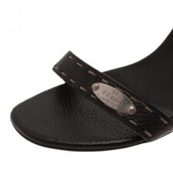 مملوكة مسبقًا Fendi Black Leather Ankle Strap Sandals Size 38