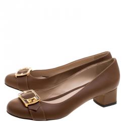 Pre Owned Fendi Brown Leather FF Buckle Pumps Size 40
