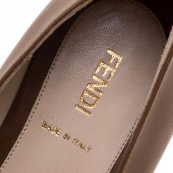 Pre Owned Fendi Brown Leather FF Buckle Pumps Size 40