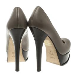 Pre Owned Fendi Grey Leather Logo Platform Pumps Size 36