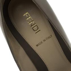 Pre Owned Fendi Grey Leather Logo Platform Pumps Size 36