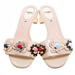 Pre Owned Fendi Beige Patent Leather Floral Appliquè Slide Mules Size 37