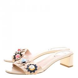 Pre Owned Fendi Beige Patent Leather Floral Appliquè Slide Mules Size 37