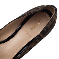 Pre Owned Fendi Tobacco Zucca Canvas Logo Plate Wedges Size 38