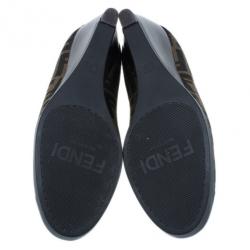 Pre Owned Fendi Zucca Canvas Cap Toe Wedge Pumps Size 40