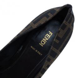 Pre Owned Fendi Zucca Canvas Cap Toe Wedge Pumps Size 40