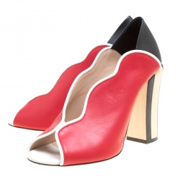 Pre Owned Fendi Multicolor Leather Scallop Lined Peep Toe Pumps Size 36.5