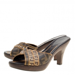 Pre Owned Fendi Tobacco/Beige Zucca and Zuchino Coated Canvas Platform Slides Size 36.5