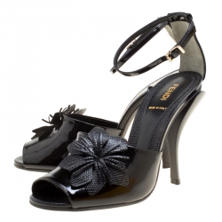 Fendi Black Patent Leather With Embossed Lizard Leather Appliqued Flower Peep Toe Ankle Strap Sandals Size 38.5
