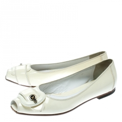 Pre Owned Fendi White Patent Leather Buckle Detail Square Peep Toe Ballet Flats Size 38.5