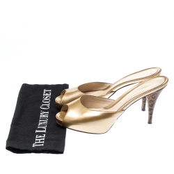 مملوكة مسبقًا Fendi Metallic Gold Patent Leather Peep Toe Sandals Size 39