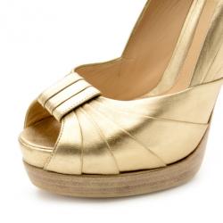 Fendi Gold Metallic Leather Pleated Peep Toe Platform Pumps Size 39