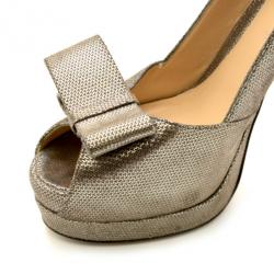 Fendi Metallic Suede Deco Bow Platform Pumps Size 39