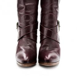 مملوكة مسبقًا Fendi Purple Leather Buckle Knee Length Boots Size 37