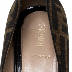 Pre Owned Fendi Brown Zucca Canvas Logo Plate Wedges Pumps Size 39