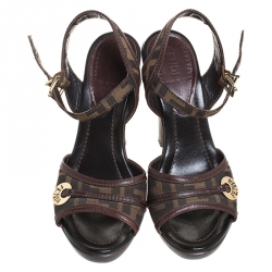 Pre Owned Fendi Tobacco Zucca Canvas And Leather Trim Logo Plaque Peep Toe Slingback Platform Sandals Size 36