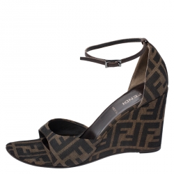 مملوكة مسبقًا Fendi Tobacco Zucca Canvas Wedge Ankle Strap Sandals Size 38