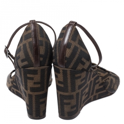 مملوكة مسبقًا Fendi Tobacco Zucca Canvas Wedge Ankle Strap Sandals Size 38