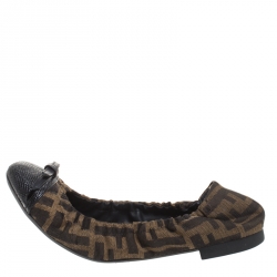Pre Owned Fendi Tobacco Zucca Canvas And Embossed Leather Cap Toe Scrunch Ballet Flats Size 37.5