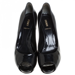 Pre Owned Fendi Black Patent Leather Peep Toe Pump Size 40