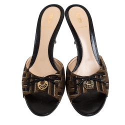 Pre Owned Fendi Brown/Gold Zucca Canvas and Leather Bow Slides Size 40