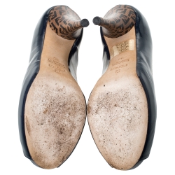 Pre Owned Fendi Dark Blue Patent Leather Zucca Print Heel Peep Toe Platform Pumps Size 35