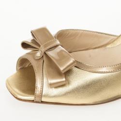 Pre Owned Fendi Gold Metallic Leather Bow Dórsay Pumps Size 39