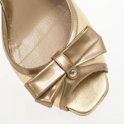 Pre Owned Fendi Gold Metallic Leather Bow Dórsay Pumps Size 39