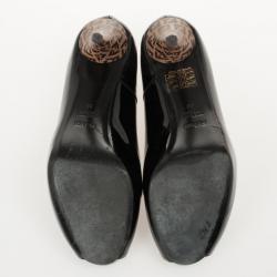 مملوكة مسبقًا Fendi Black Patent Leather Zucca Print Heel Peep Toe Pumps Size 38