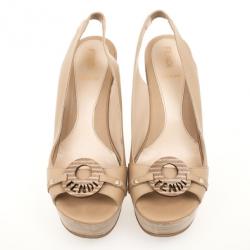 مملوكة مسبقًا Fendi Beige Leather Slingback Platform Wedges Size 38