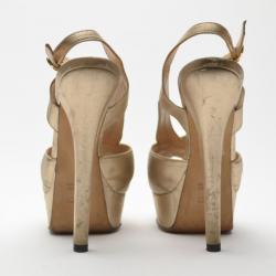 مملوكة مسبقًا Fendi Beige Leather and Satin Sling Back Pumps Size 38